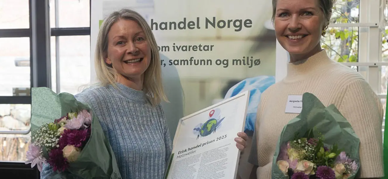 Vinneren av Etisk handel prisen 2023 tildeles Holzweiler og Line Staxrud Eriksen og resten av bærekraftsteamet med Margrethe Vikanes for fremragende arbeid med etisk handel.