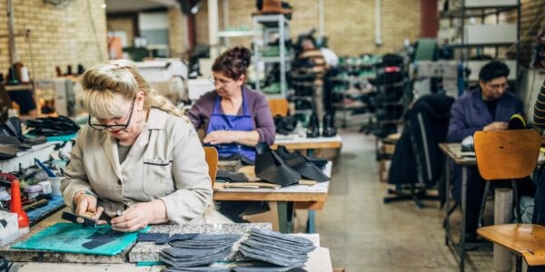 Tekstil; sko; sport (51) webstørrelse